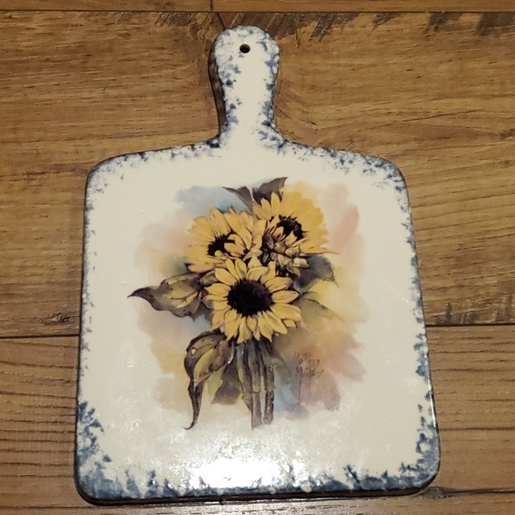 Other - Sunflower hot plate